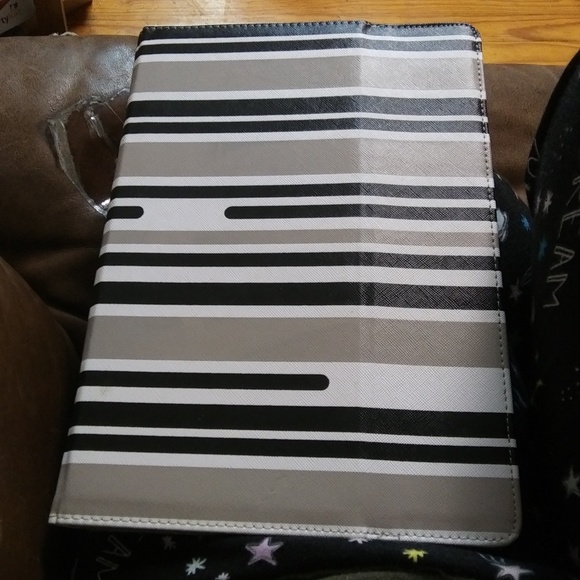 Ipad/Tablet case 10 inch - Picture 1 of 2